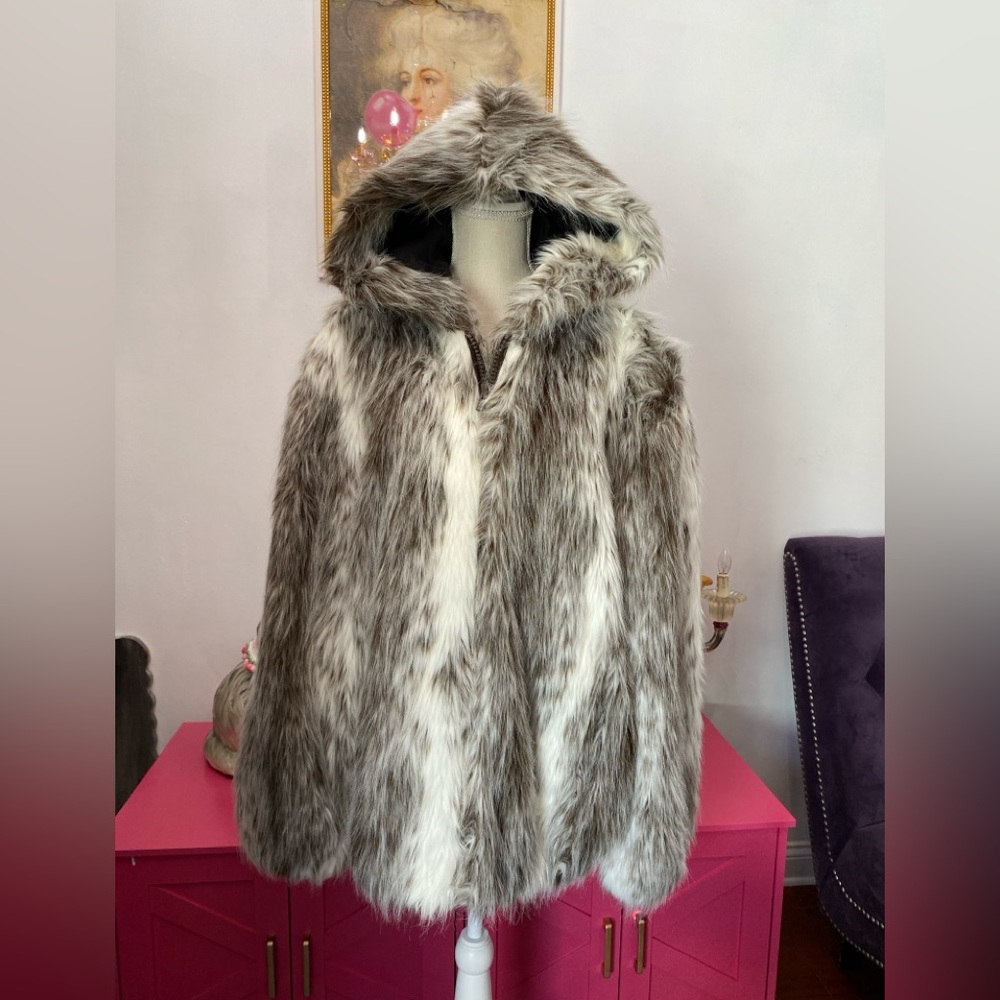NWT CARLUCCI FAUX FUR HEAVY COAT BROWN WHITE MERLE COLOR LARGE POCKETS LINED